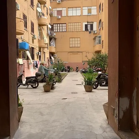 Homestay Stanza Privata Dotata Di Tutti I Comfort-centro Storico Palermo